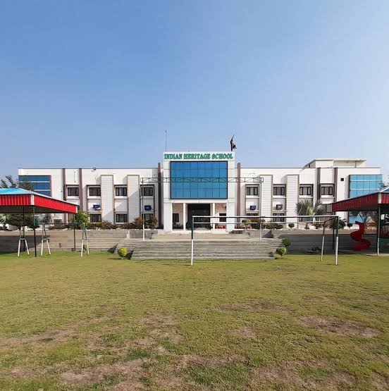 whatsapp image 2025 07 22 at 18.33.24 31e2ba55